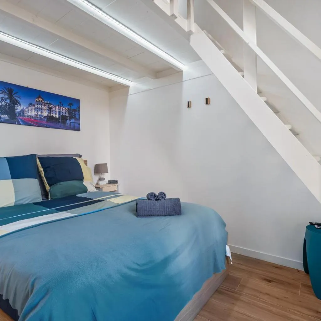 Photograph of Nice Renting - HONORE - Elegant apartment near Promenade des Anglais