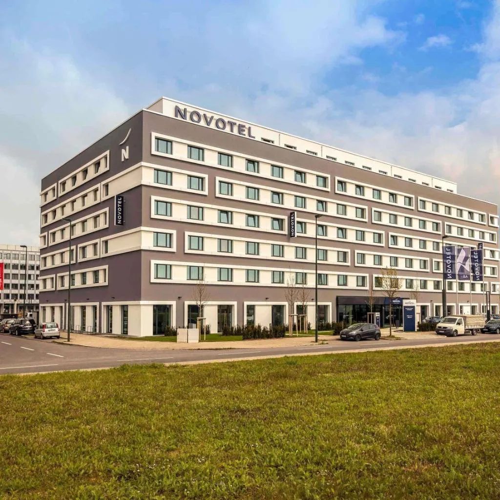 Photograph of Novotel Duesseldorf Airport