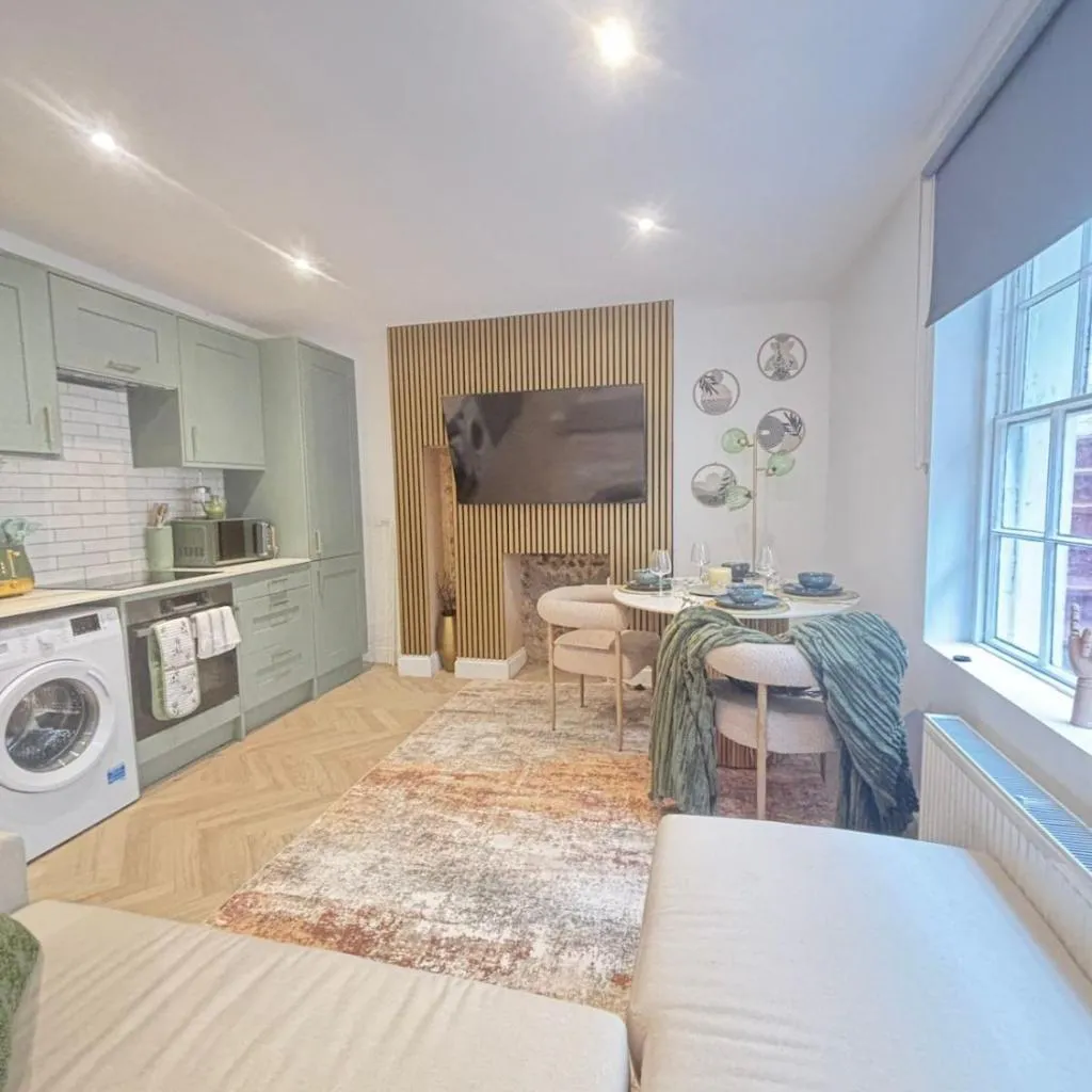 Photograph of The Bloomsbury Brighton - Boutique Luxury Stay