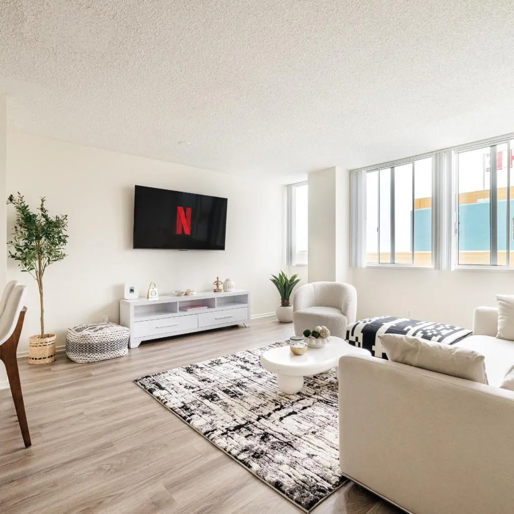 Photograph of Ocean View Pacific Breeze