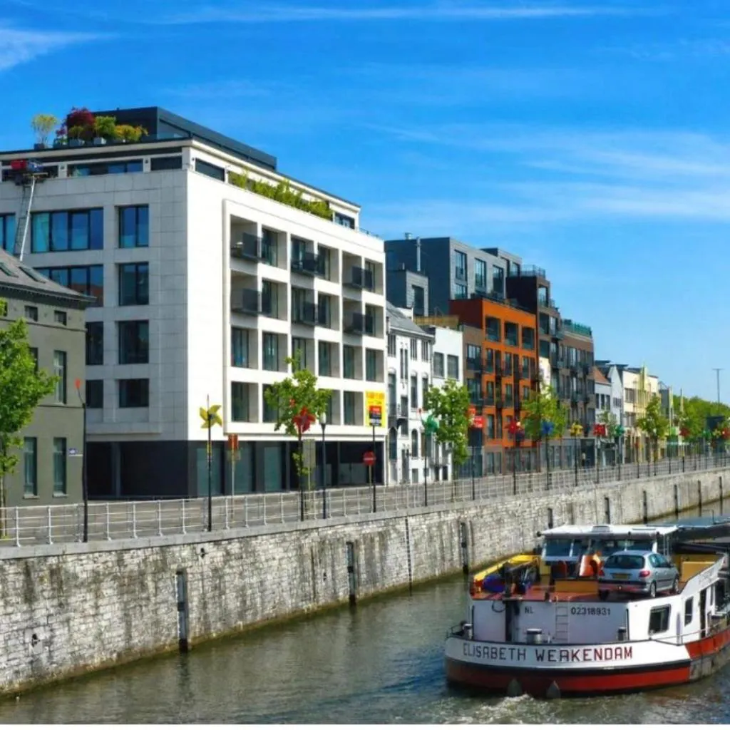 Photograph of Brussels Waterfront