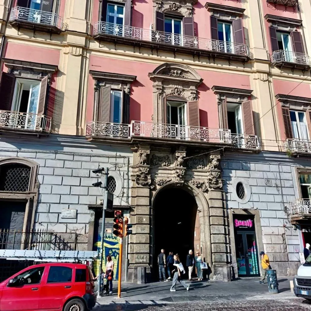 Photograph of Maison LudoVin