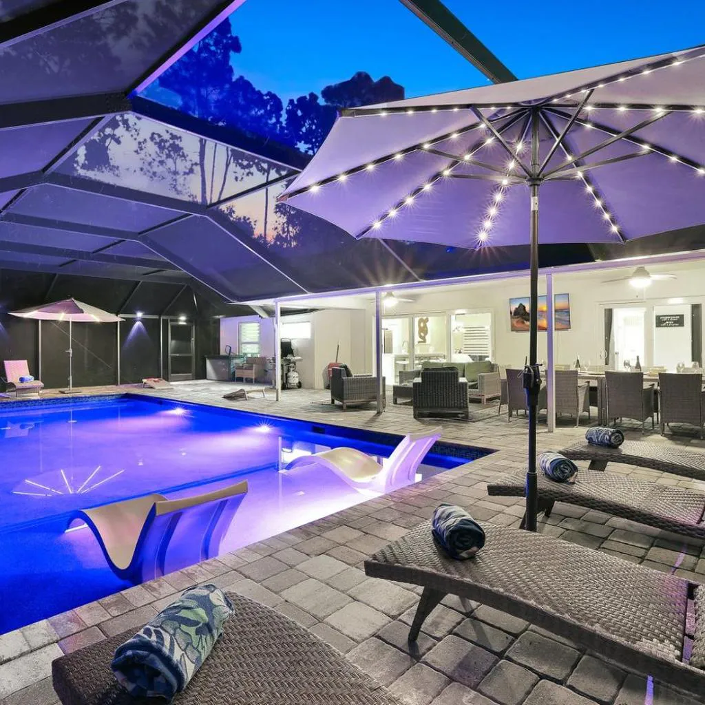 Photograph of Lux Fam Private Resort Pool Spa, 2 Private Pickleball Courts, Basketball, Ping Pong Table, Mini Golf, Close To Beach & Dining Home Sleeps 8