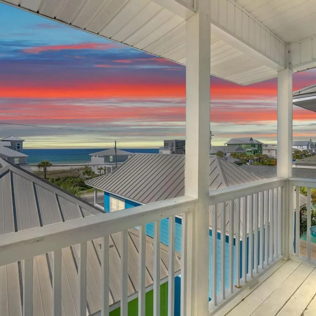 Photograph of Sea-Jay Gulf Views Walk to Beach & Pier Park