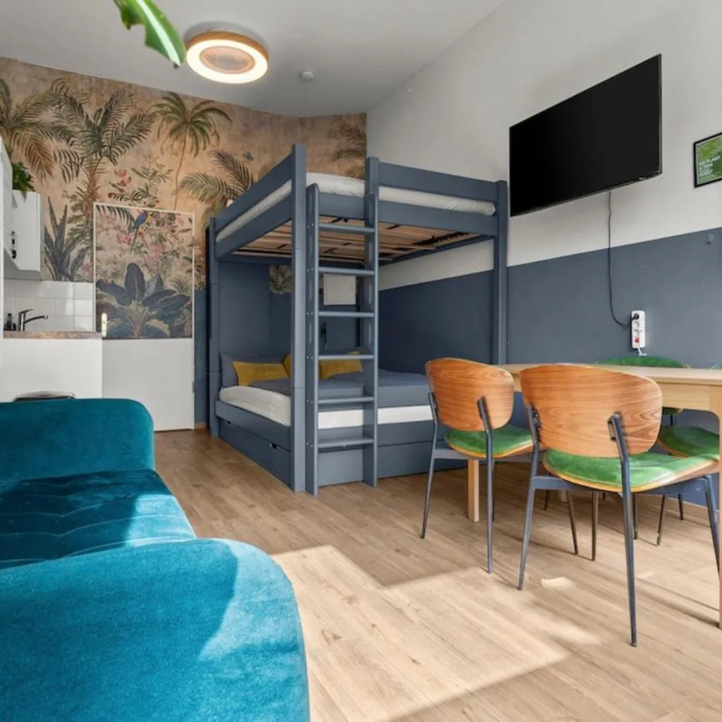 Photograph of Urban Apartment Near S-Bahn & U-Bahn, AP1