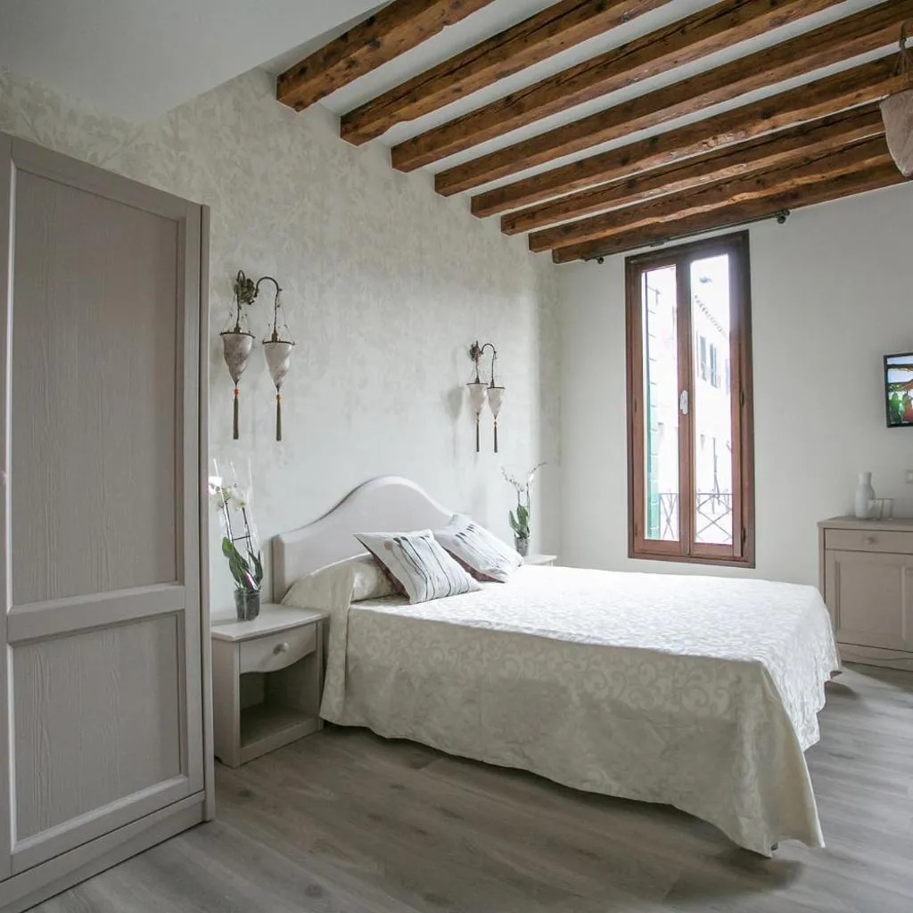 Photograph of Guest House Ca' dell'Angelo