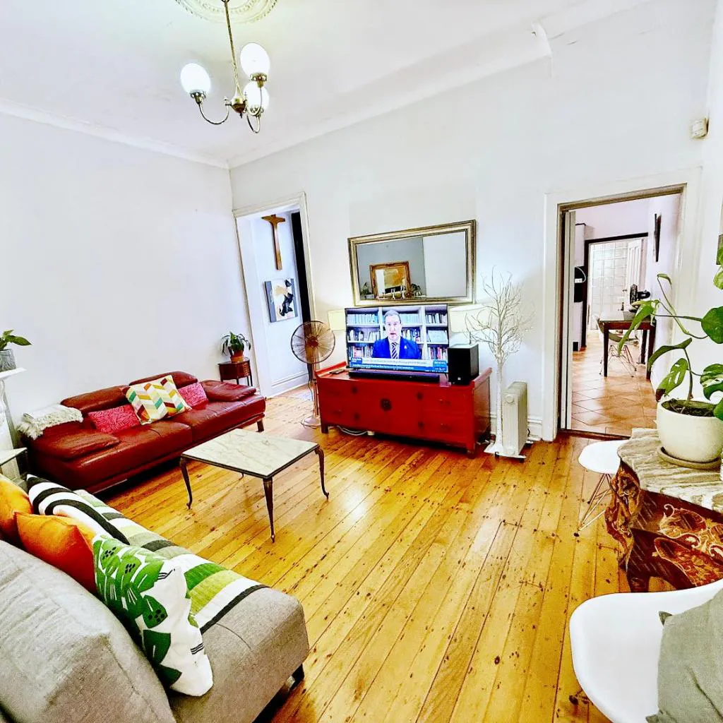 Photograph of Magnificent Newtown Terrace