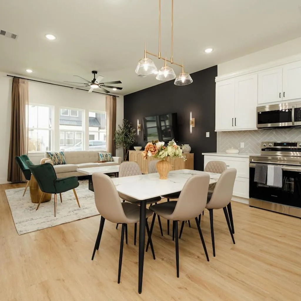 Photograph of Brand New Luxe Escape near Asia Town Bellaire Blvd