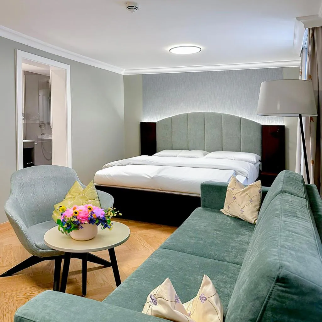Photograph of Hotel Elefant
