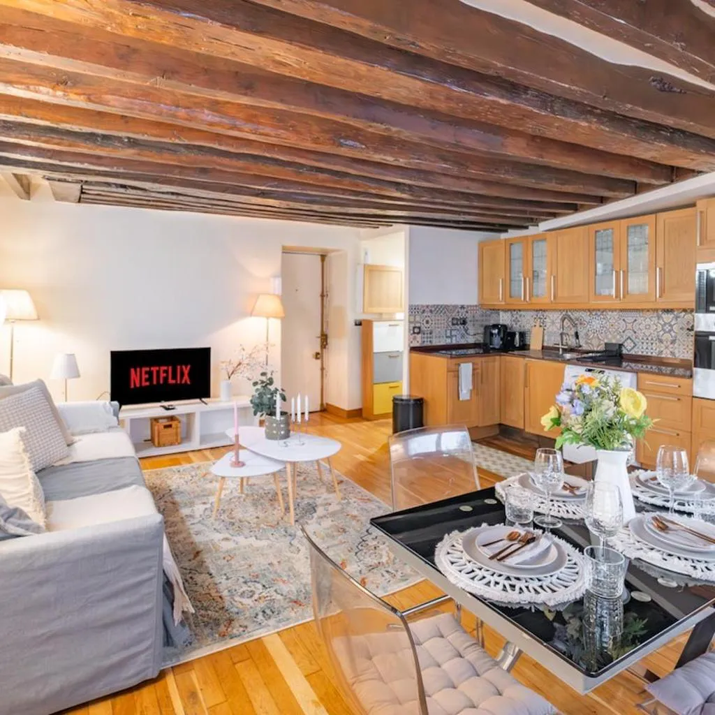 Photograph of Apt Grands Boulevards 4 Guests