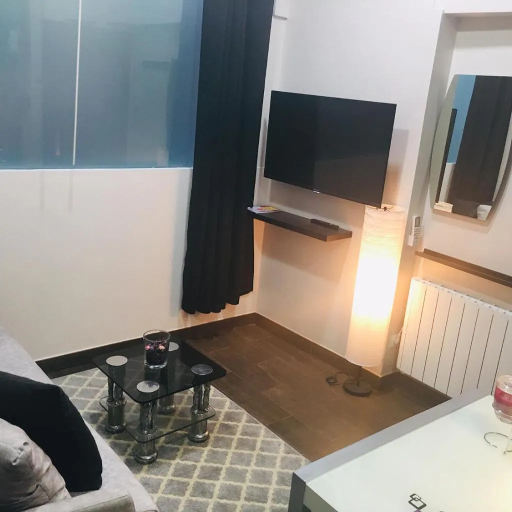 Photograph of Apartamentos Deluxe Barajas