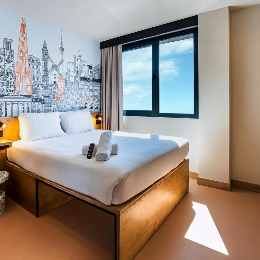 Photograph of easyHotel Barcelona La Sagrera