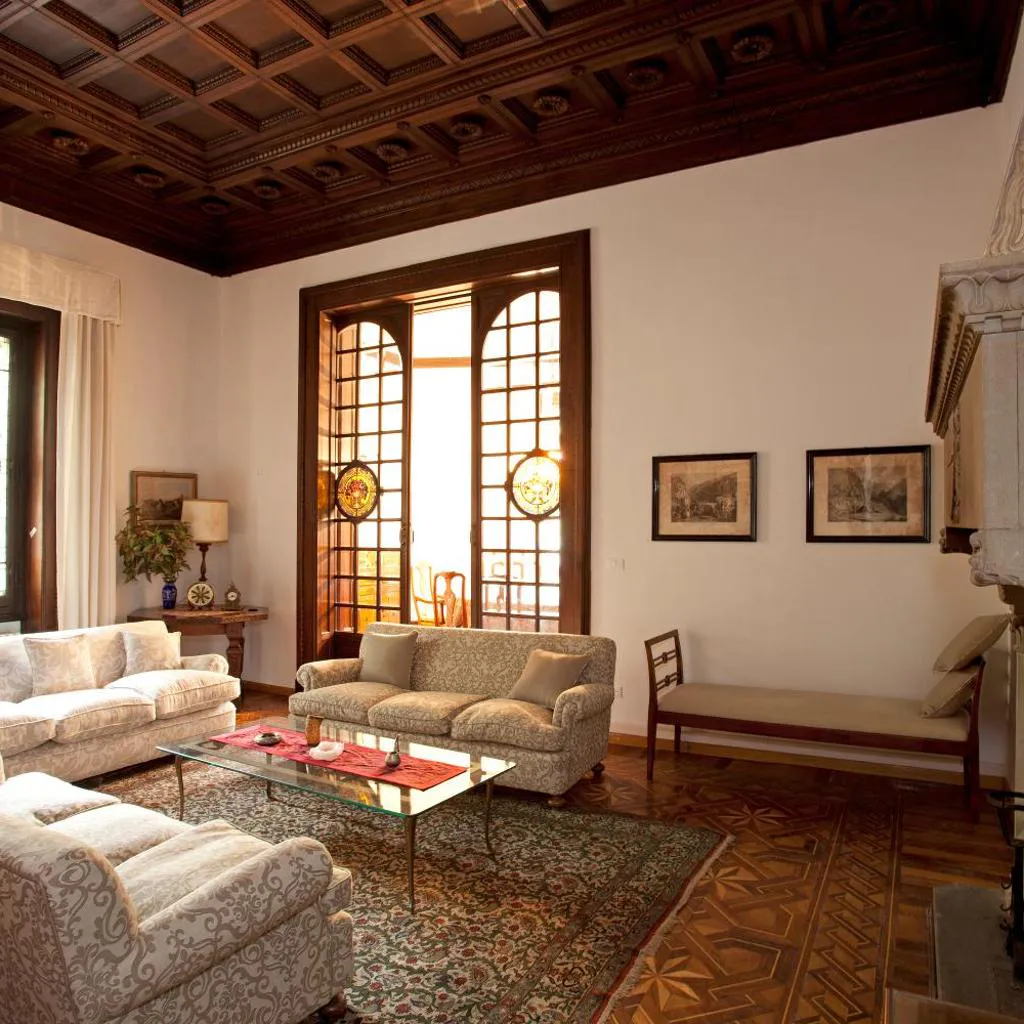 Photograph of Luxury Liberty Apartment
