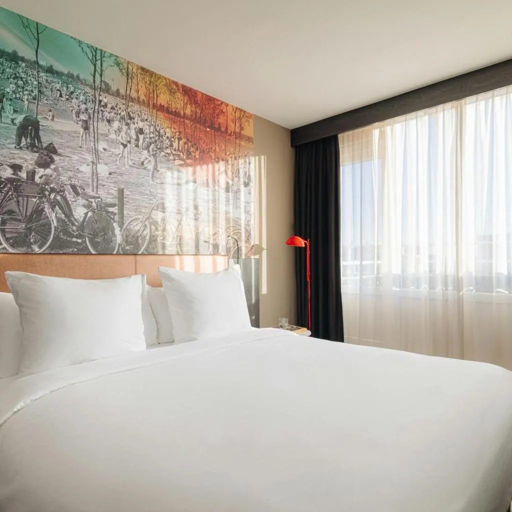 Photograph of Leonardo Hotel Rotterdam Savoy