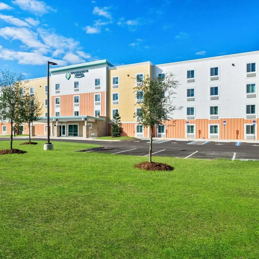Photograph of WoodSpring Suites Pensacola West