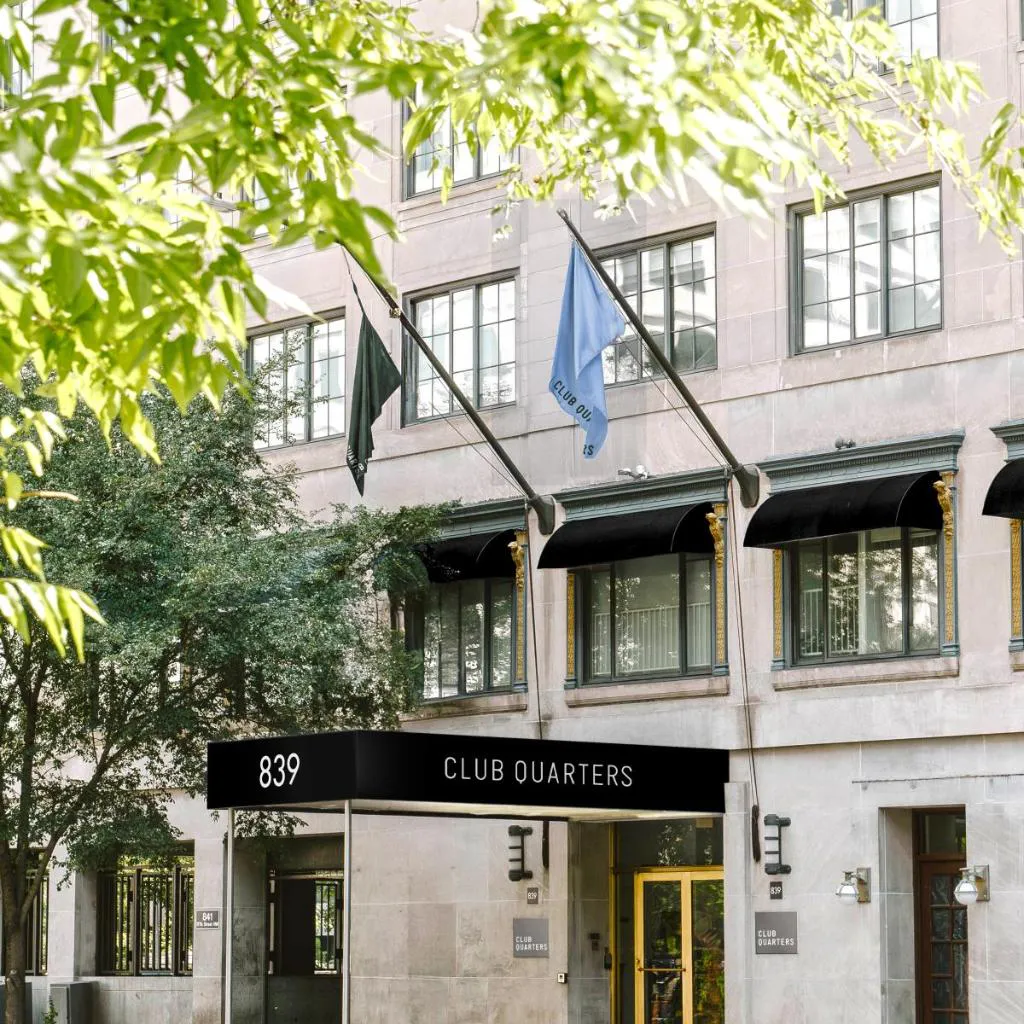 Photograph of Club Quarters Hotel White House, Washington DC