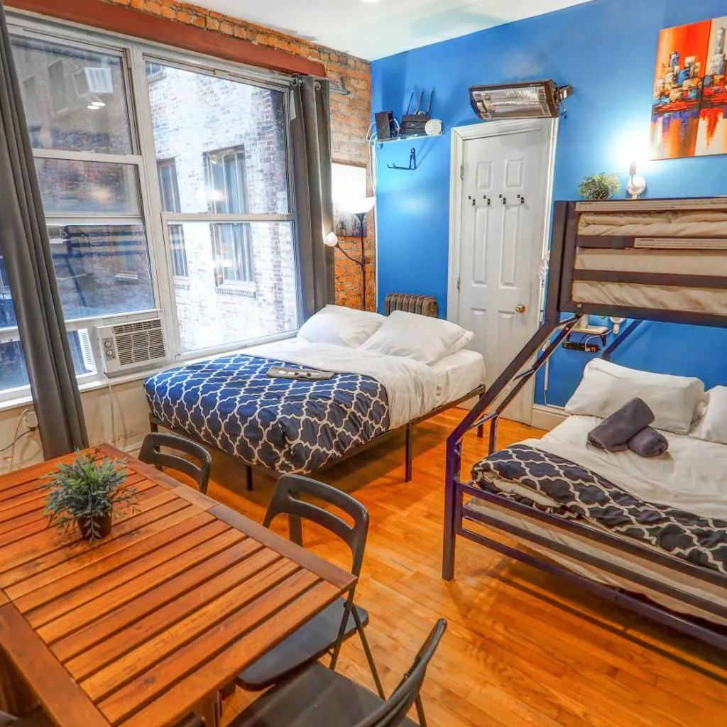 Photograph of Metropolitan Studio Apartments Manhattan