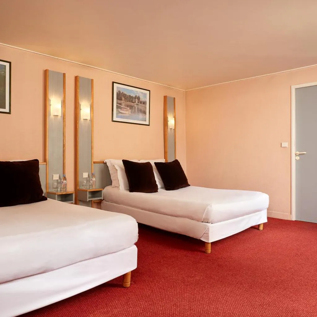 Photograph of Hotel Antin St Georges