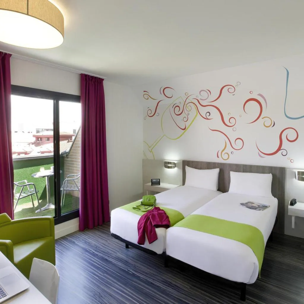 Photograph of Ibis Styles Madrid Prado