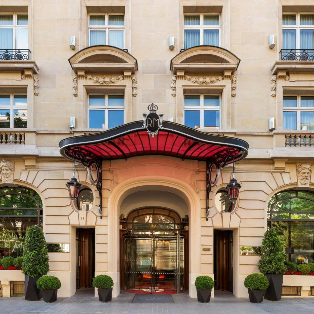 Photograph of Hôtel Le Royal Monceau Raffles Paris