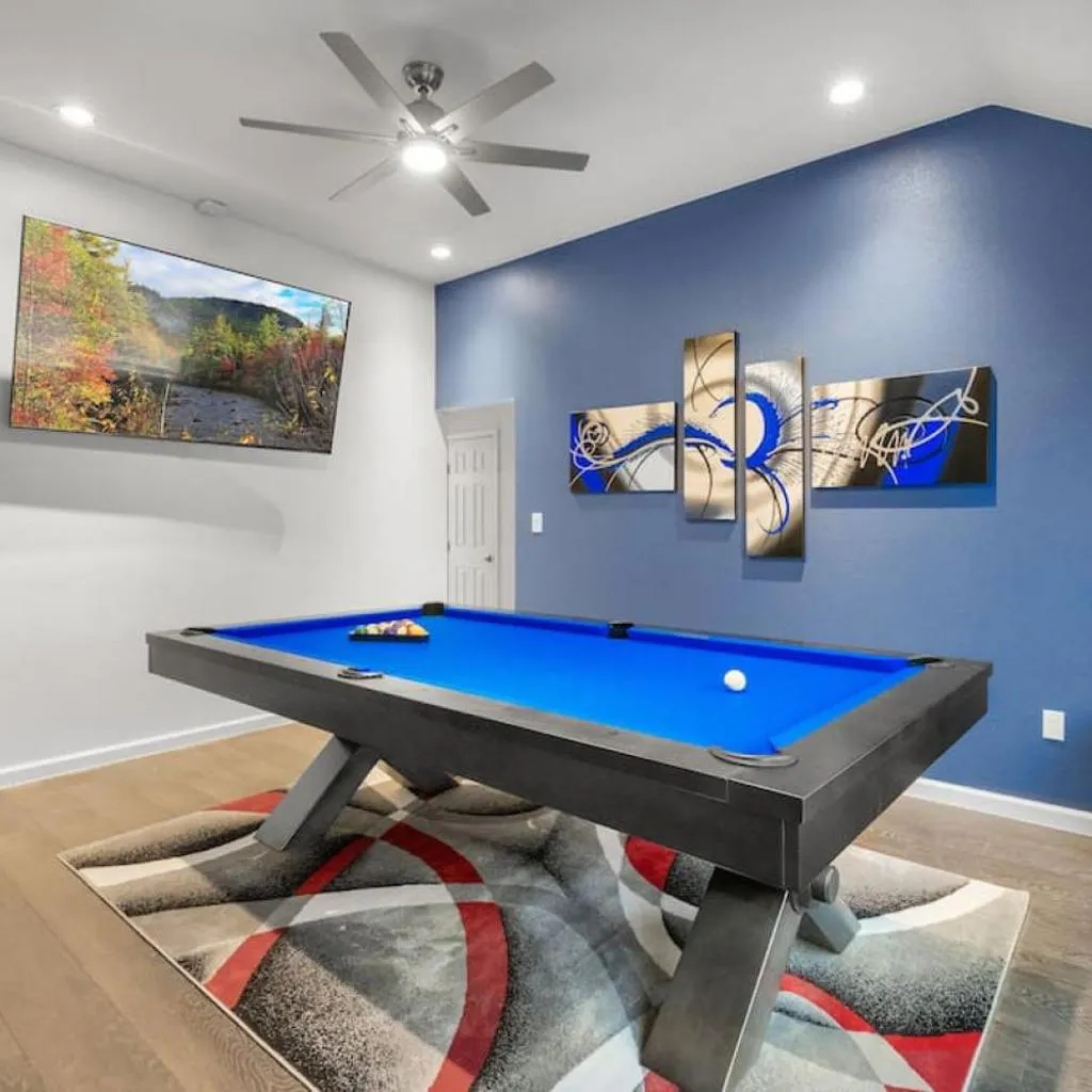 Photograph of Gorgeous Downtown 4 Bedroom