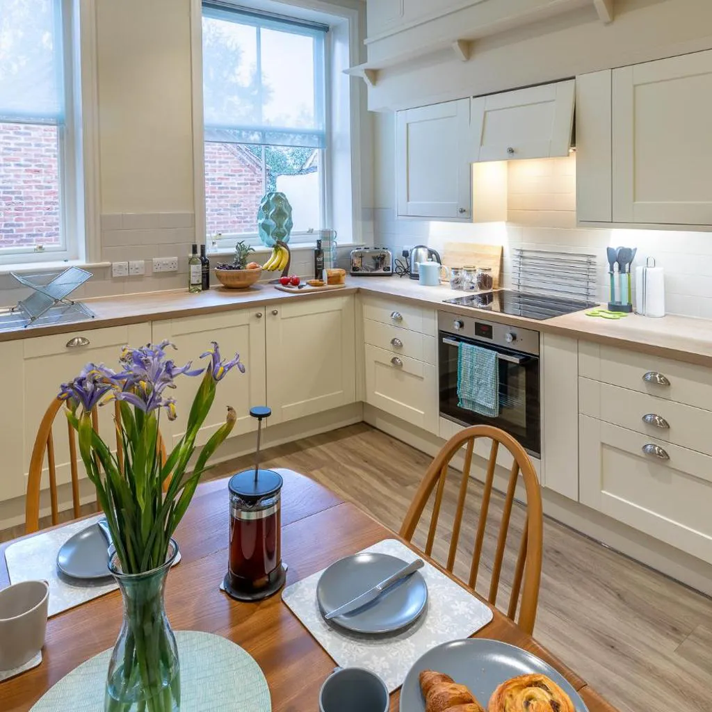 Photograph of Apt 1, 71 Micklegate, YORK