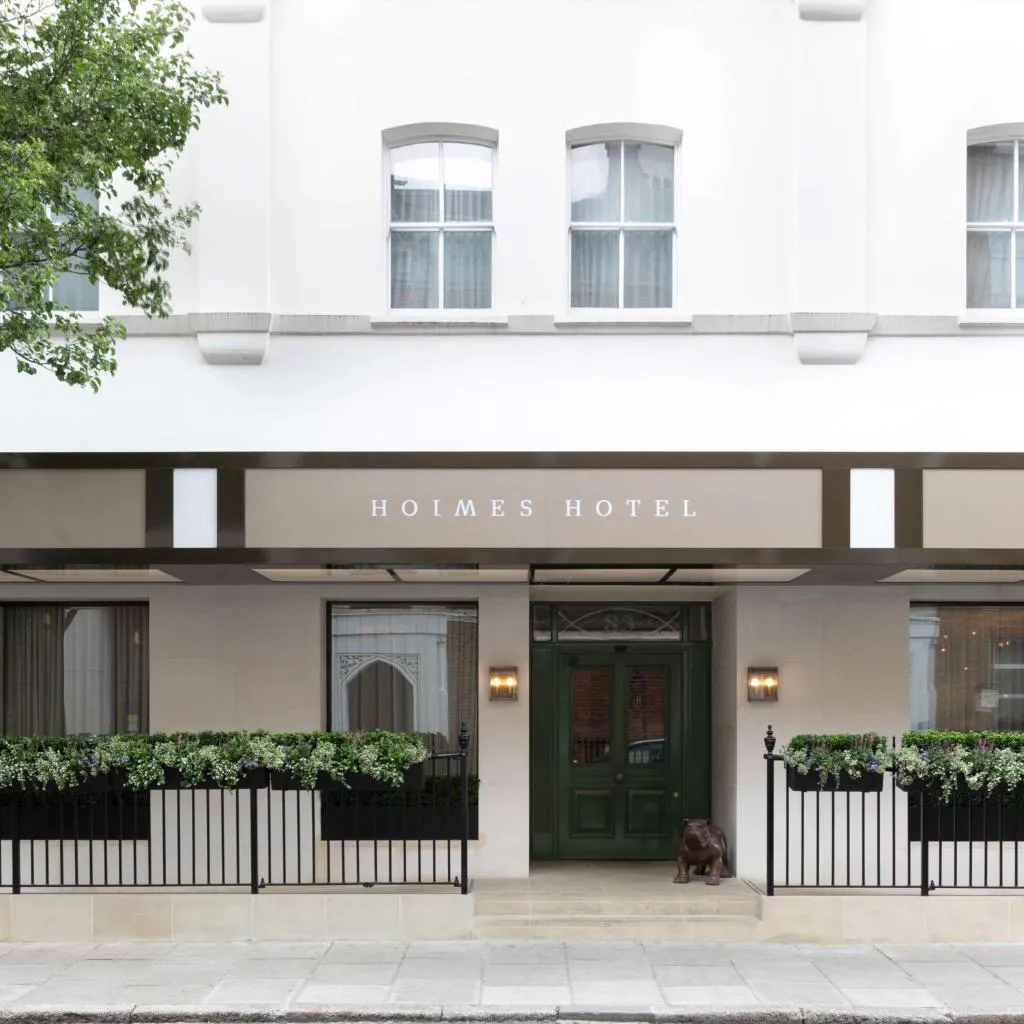 Photograph of Holmes Hotel London