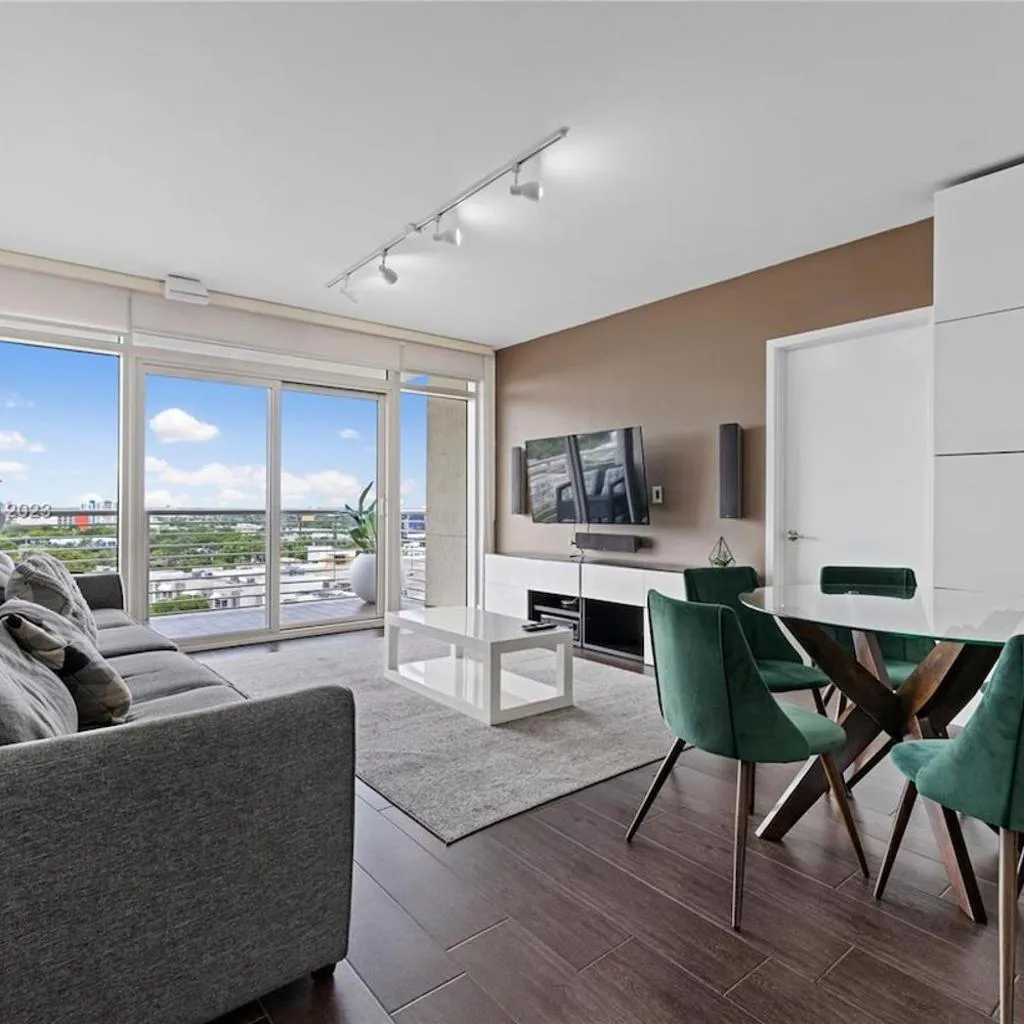 Photograph of Midtown Miami Getaway-with pool n parking