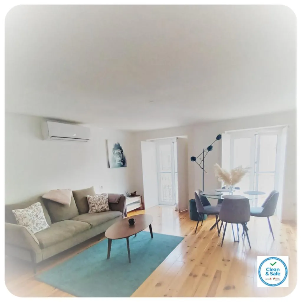 Photograph of Combro Lux Apartment
