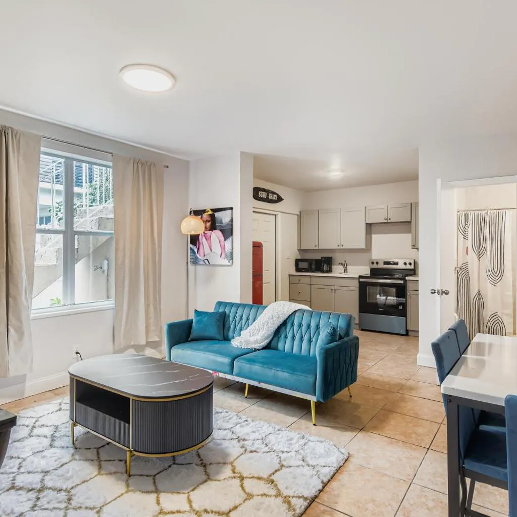 Photograph of Lauderdale Breeze Villas