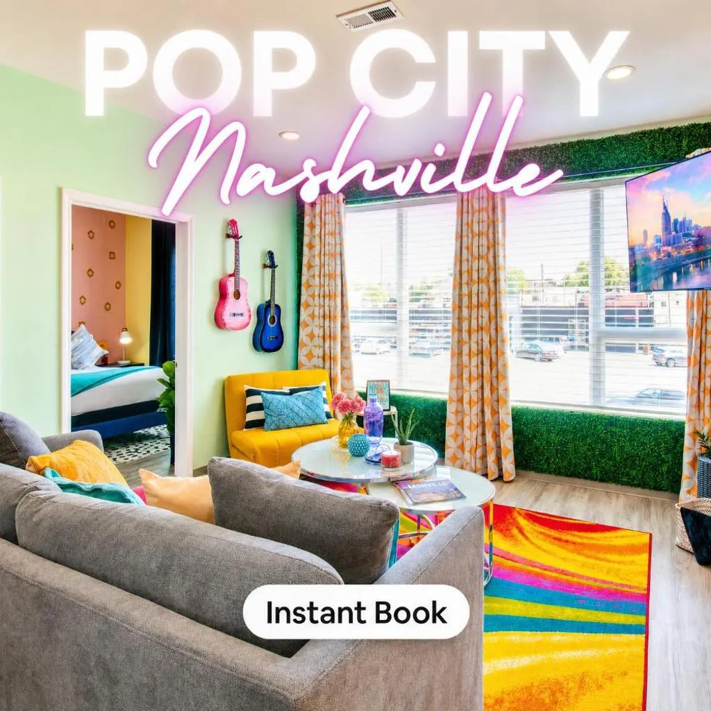 Photograph of New 4 Bedroom Apt near DT Walk to restaurants