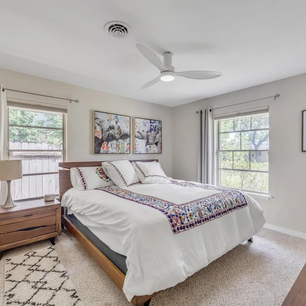 Photograph of Mid-century modern house in Austin