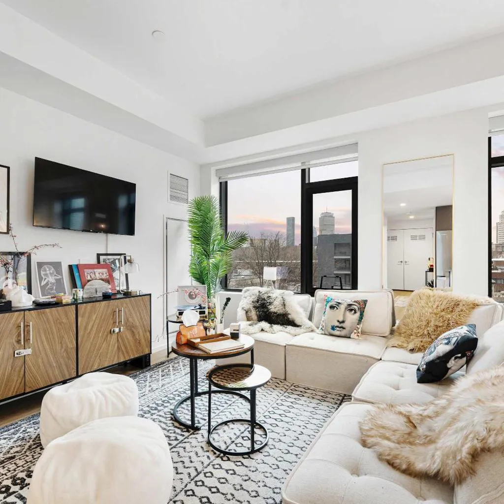 Photograph of Family Friendly South End Suite