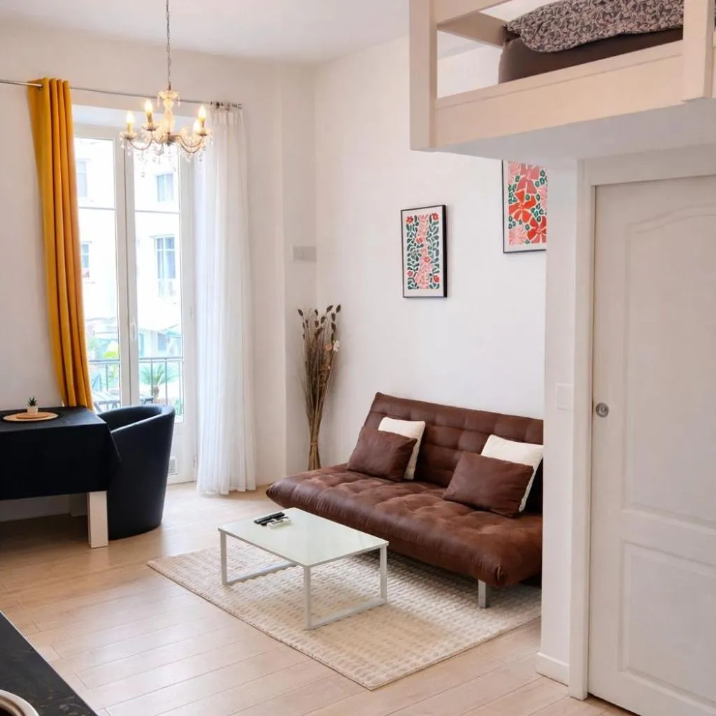 Photograph of Appartement central avec balcon