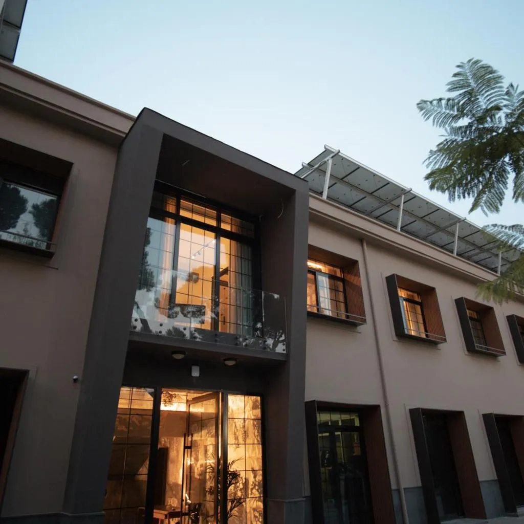 Photograph of Palazzo Sebeto
