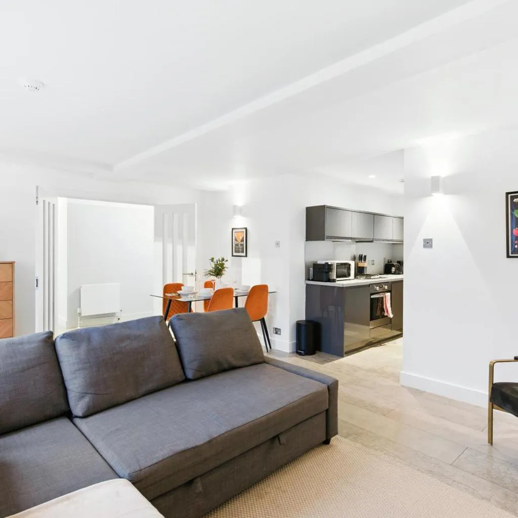 Photograph of Modern Clerkenwell Loft Spacious Private Terrace