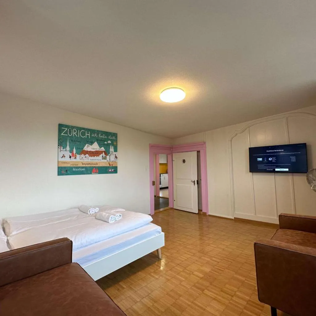 Photograph of HITrental Limmatquai Apartments
