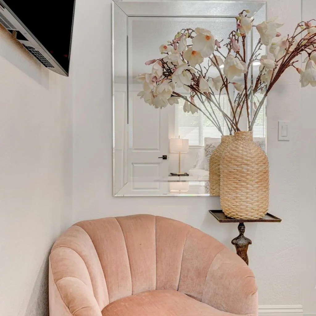 Photograph of Chic & Cozy Casita-10 min to Fremont St