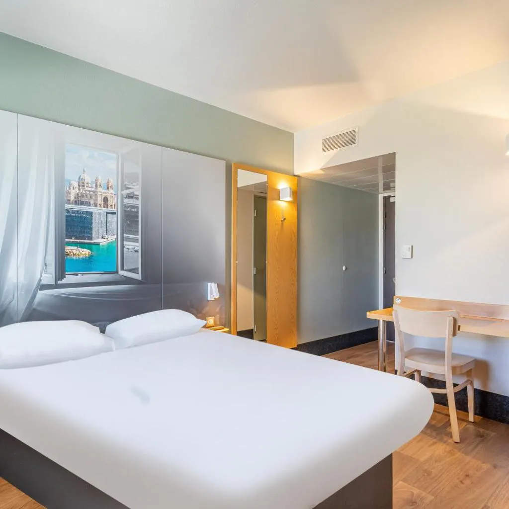 Photograph of B&B HOTEL Marseille Euromed