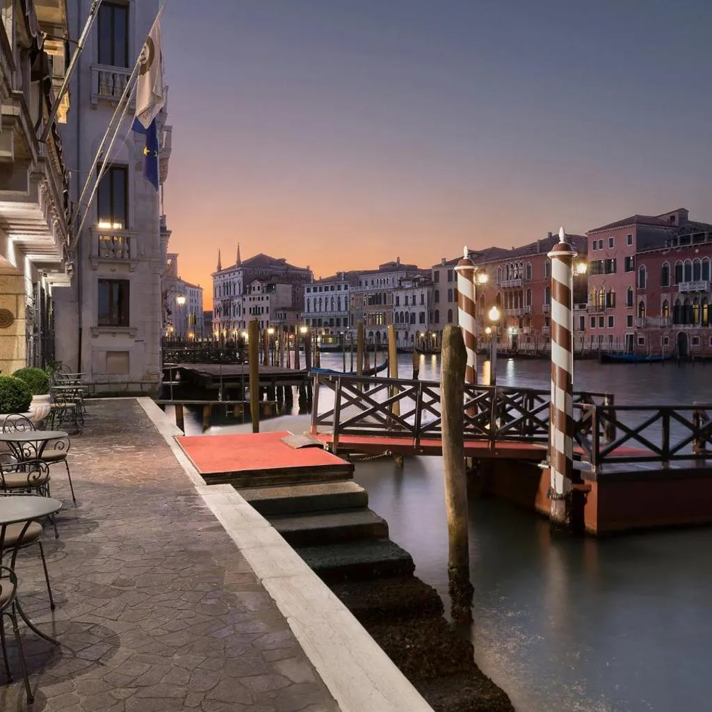 Photograph of Sina Palazzo Sant'Angelo
