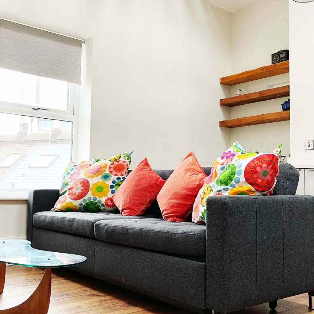 Photograph of Stylish High Ceiling Home in South City Center
