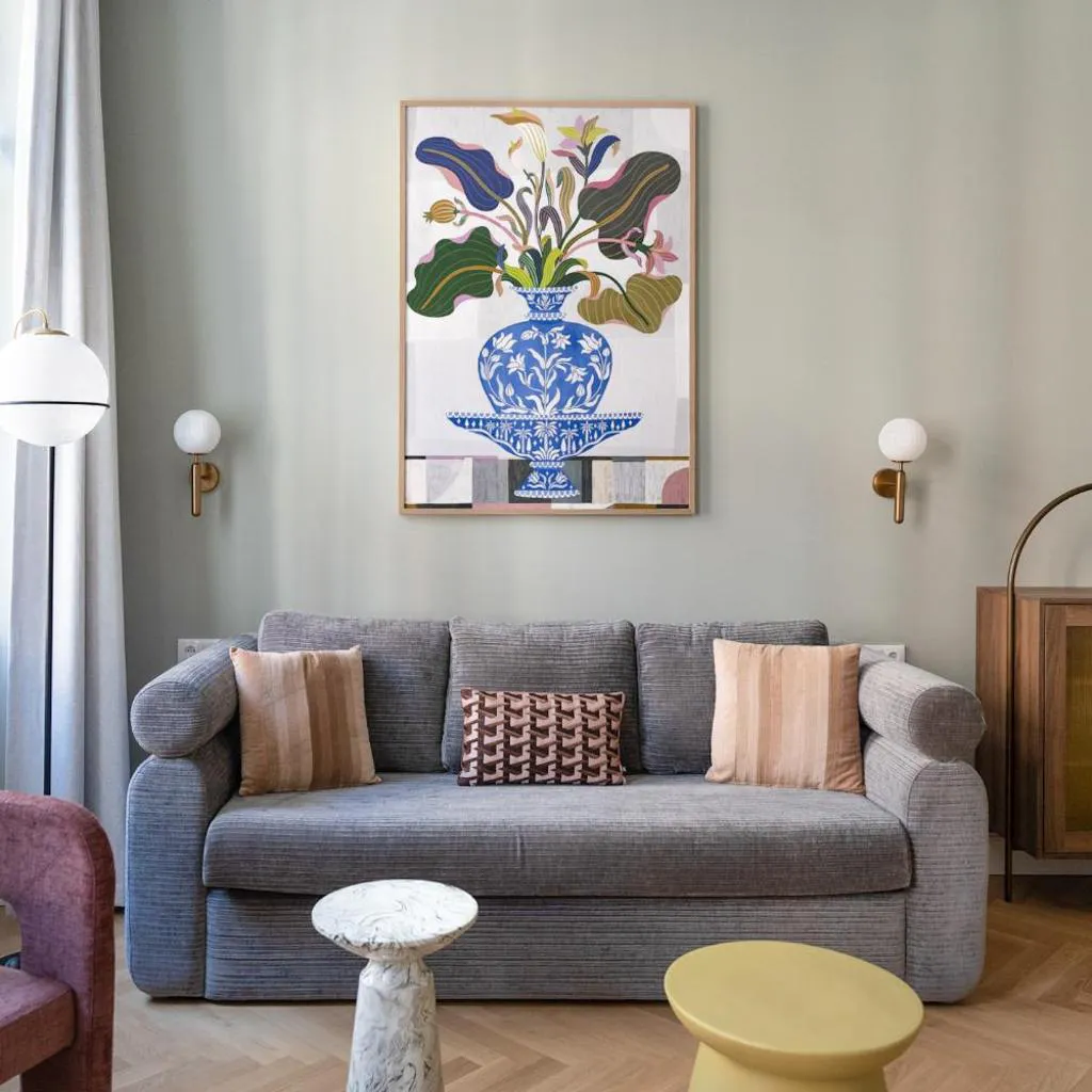 Photograph of Numa Vienna Terra