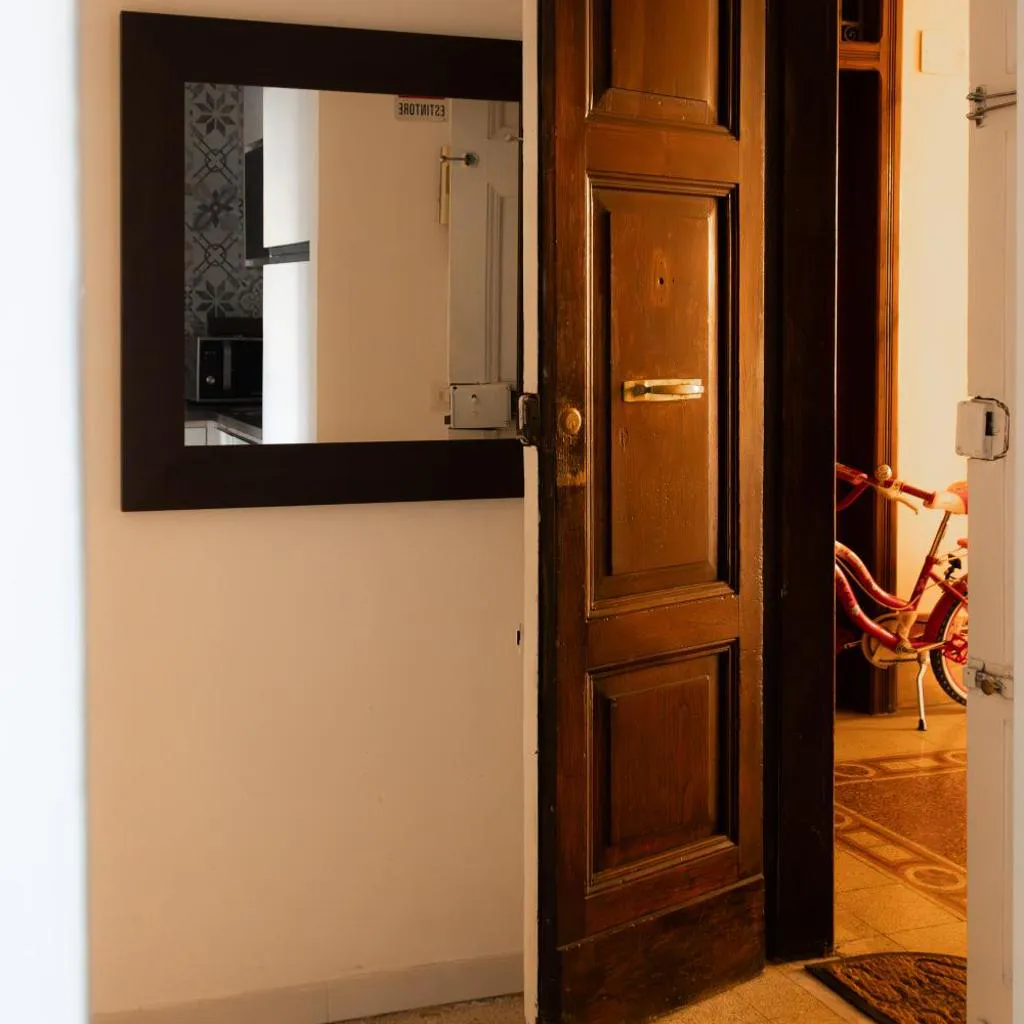 Photograph of Imperia House