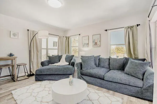 Photograph of Lauderdale Breeze Villas - Coastal 2 Bedroom