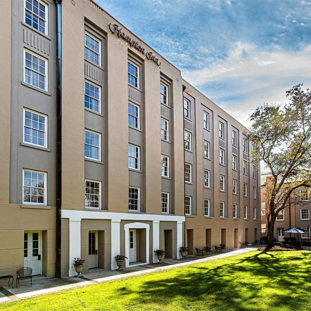Photograph of Hampton Inn Charleston-Historic District