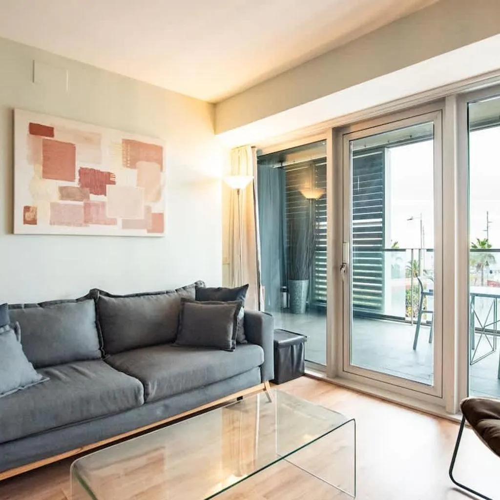 Photograph of Seafront suite with terrace