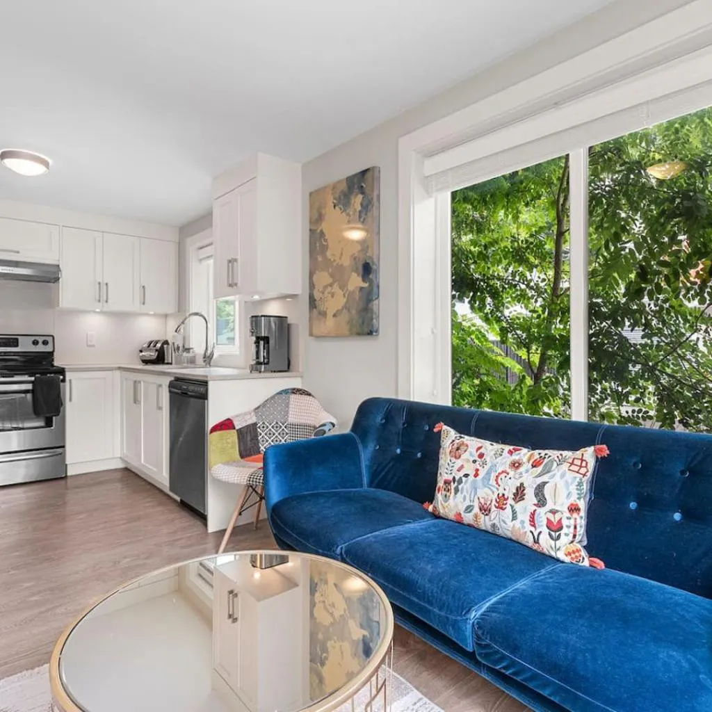 Photograph of Modern 3BR Lane House Vancouver