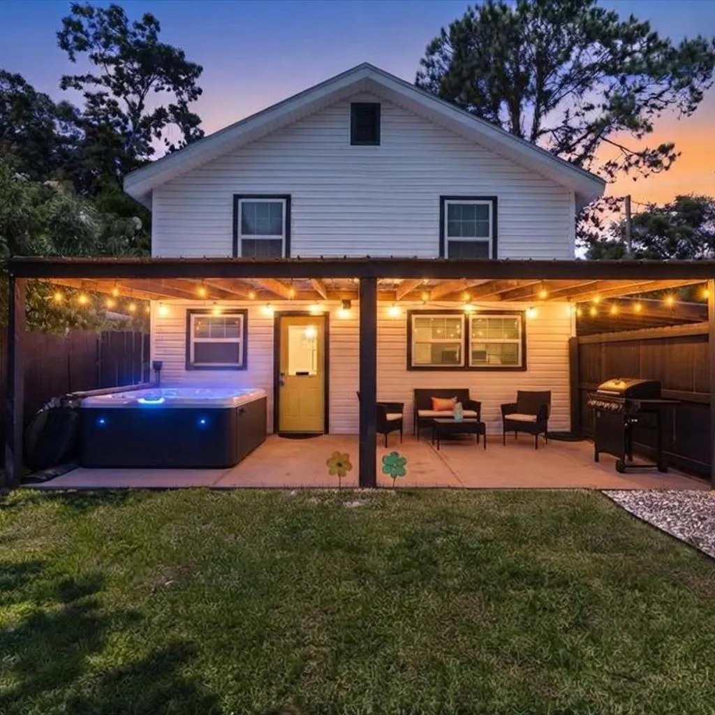 Photograph of The Cozy Pearl Retreat