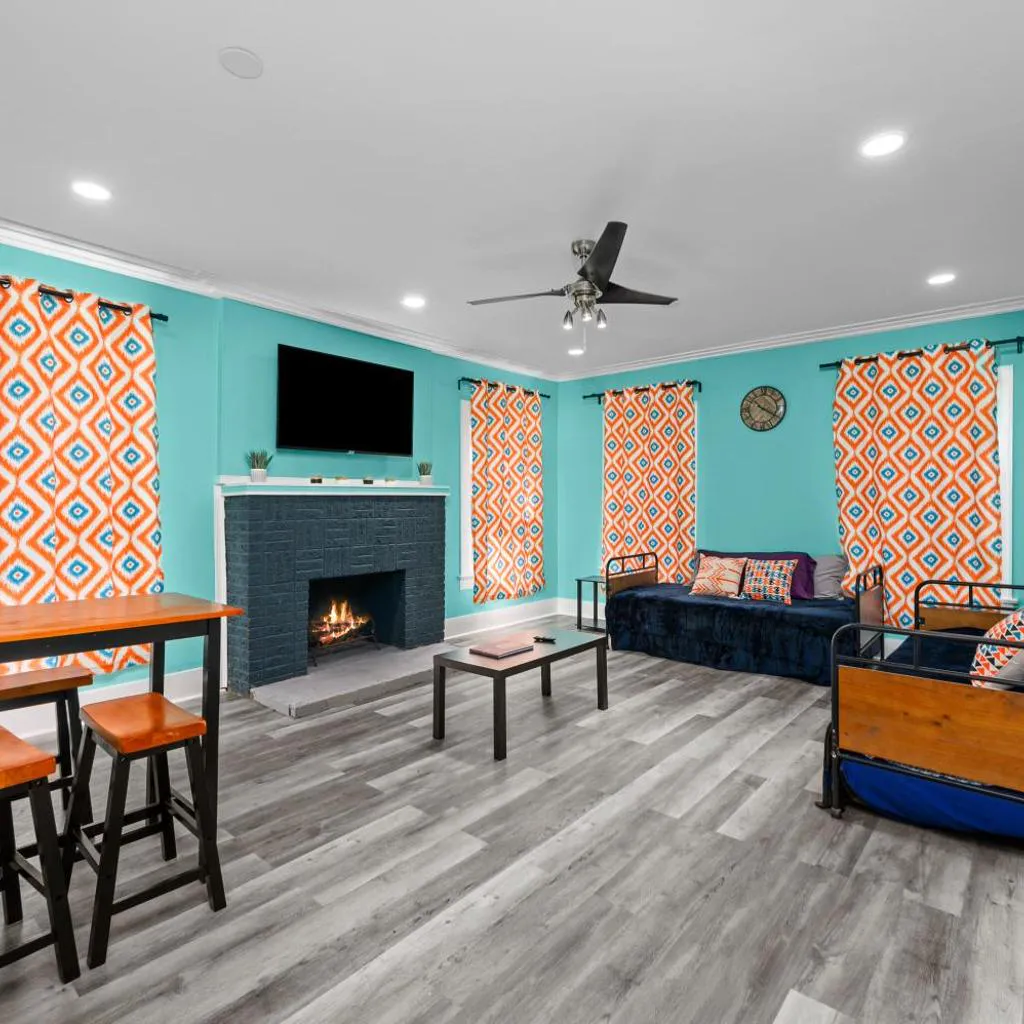 Photograph of Spacious Montrose Apartment Close to Downtown Houston