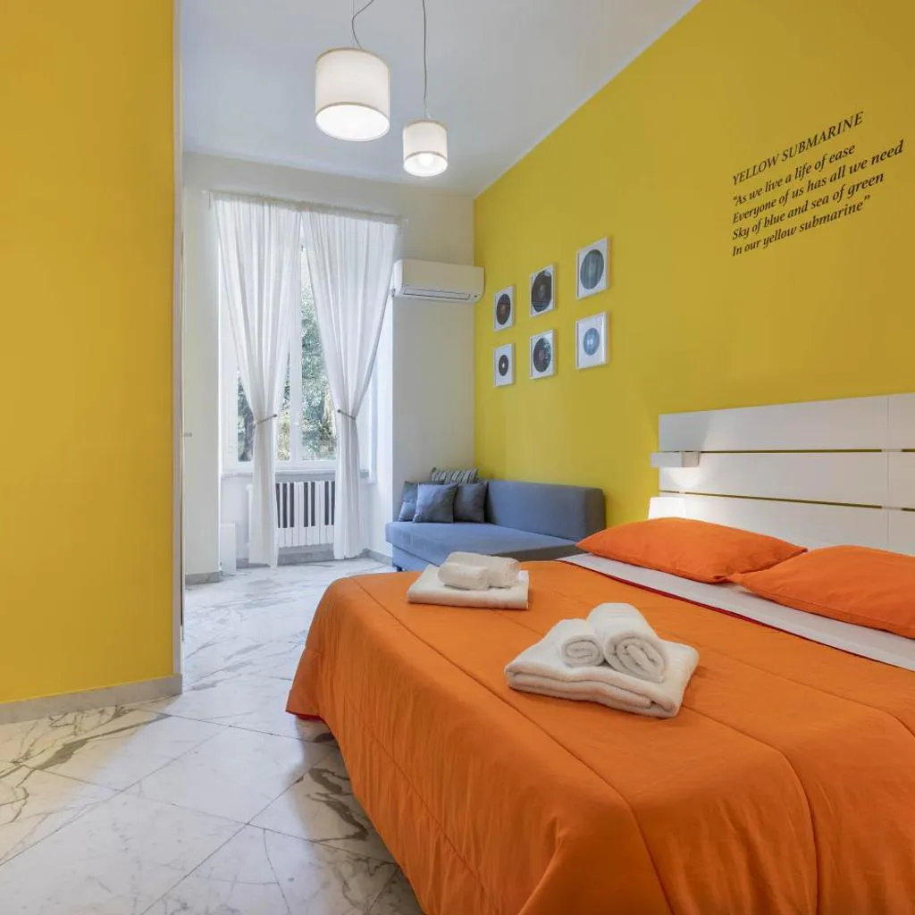 Photograph of Colori e Note